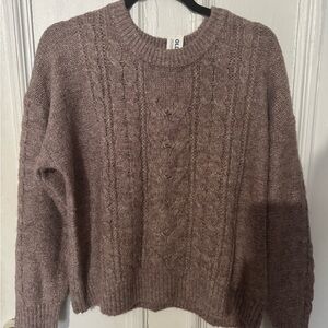 NWT Sz M Cable Knit Sweater - Mauve